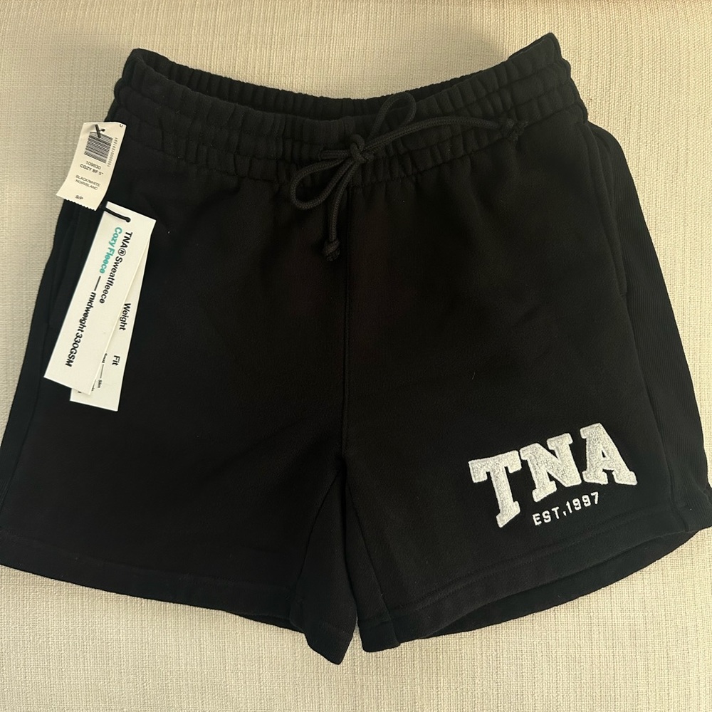 Aritzia TNA Cozy Fleece Boyfriend 5" Sweatshort - NTW